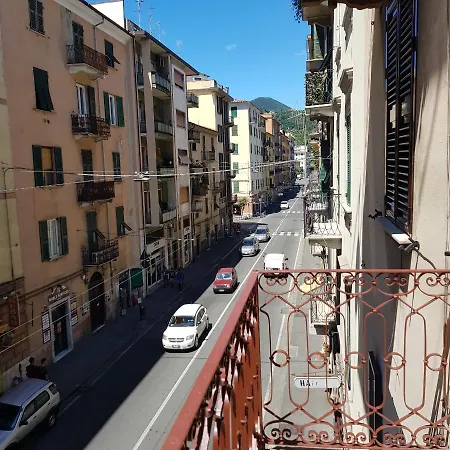 Le Di Olti Konukevi La Spezia